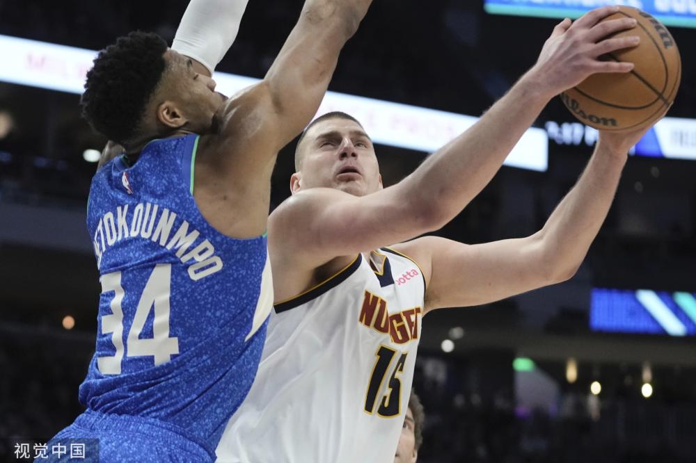 出更多努力 出更多努力