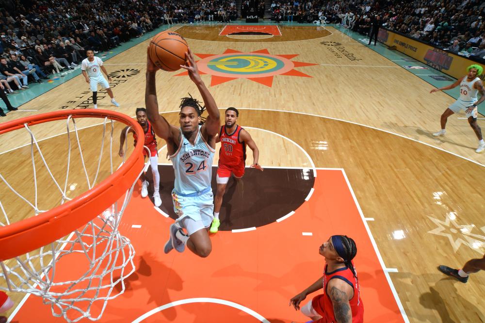 历都向我们 历都向我们