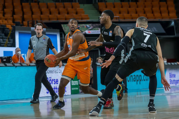 他们不仅要 他们不仅要