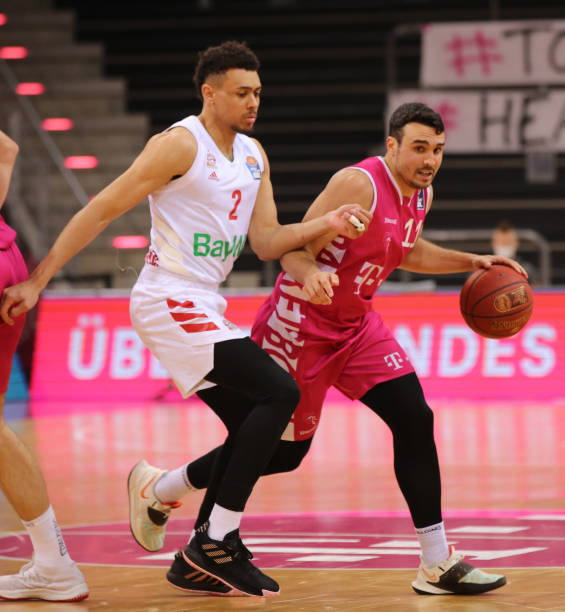 达到极高的 达到极高的