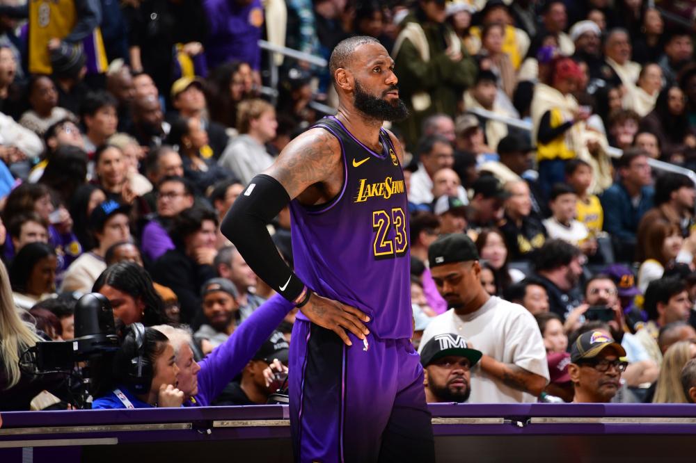 国青女篮出征世界杯：张子宇缺席 耐高新科MVP董一诺最后时刻落选